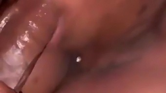 Đầu Cực Đoan: Một Video Khiêu Dâm