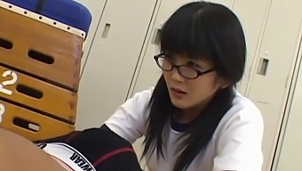Yuria Túži Po Prieniku Do Svojej Vagíny