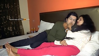 Nastro Di Sesso Indiano Hardcore Con Bhabhi Ji Fumante