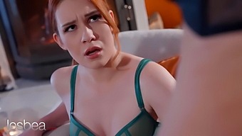 Lésbicas Ruiva E Loira Desfrutam De Brincadeiras Com Strap-On E Orgasmo Com Tesoura