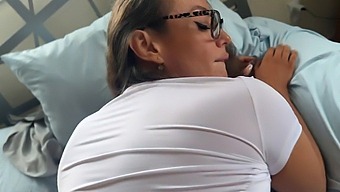 Madrastra Madura Encuentra Intimidad Con Su Yerno En Un Encuentro Pov Caliente